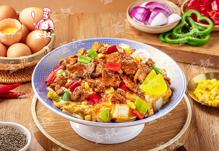 黑椒牛肉滑蛋饭